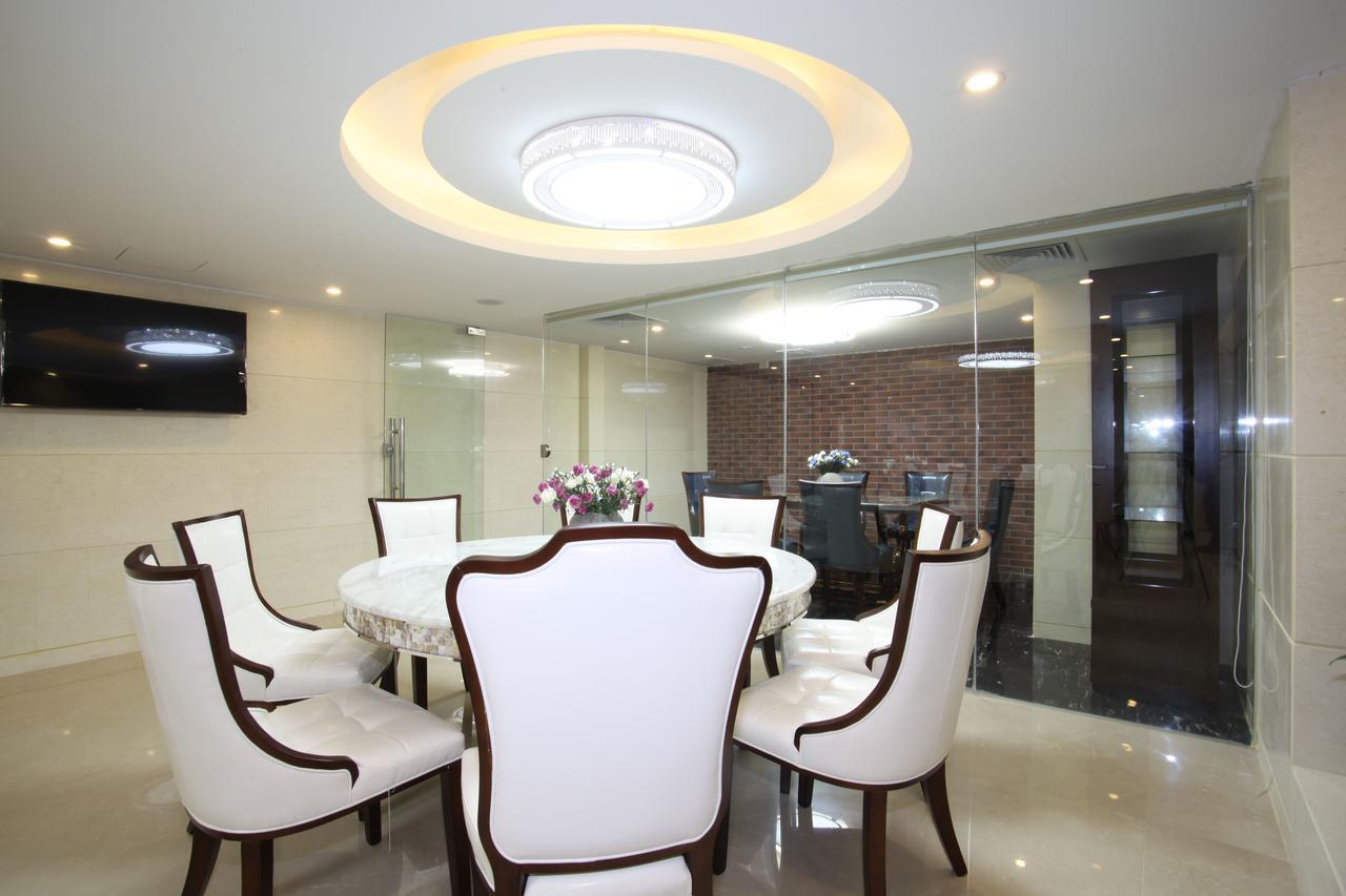 Guangzhou Jin Wan Li Business Hotel Eksteriør bilde