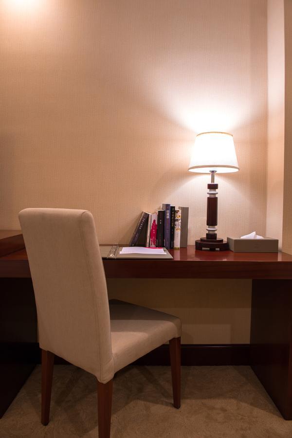 Guangzhou Jin Wan Li Business Hotel Eksteriør bilde