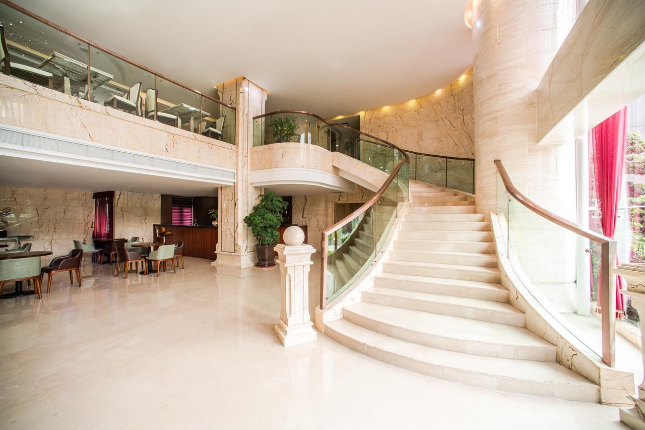 Guangzhou Jin Wan Li Business Hotel Eksteriør bilde